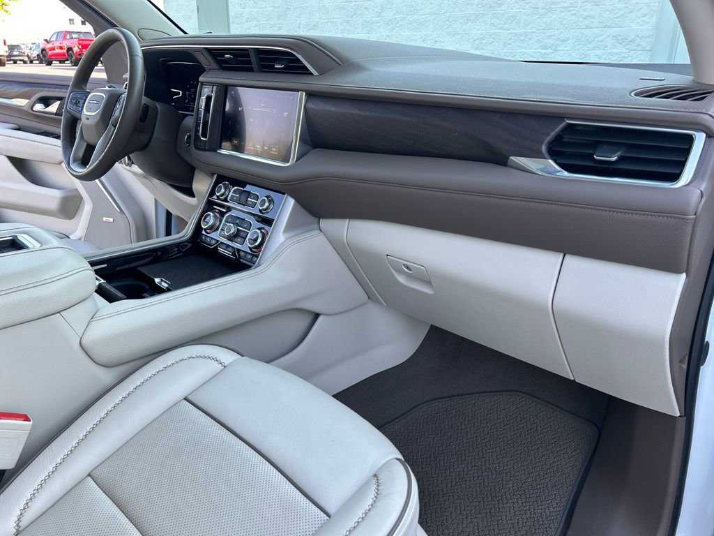 Certified 2024 GMC Yukon XL Denali image 52