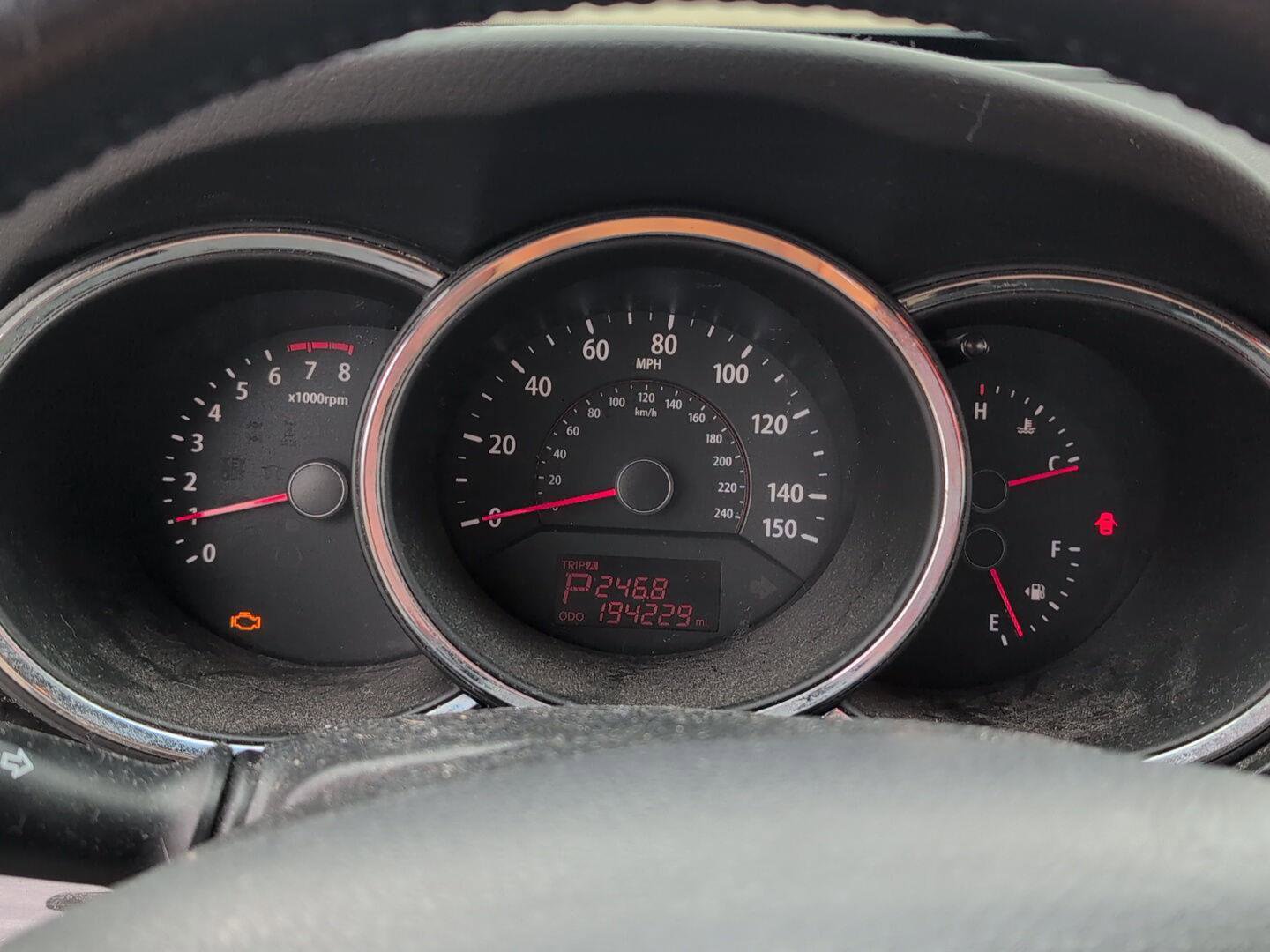 Used 2011 Kia Sorento EX image 23