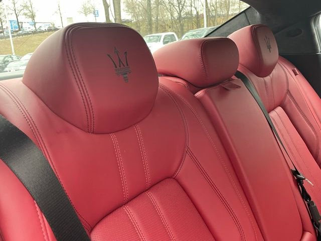Used 2023 Maserati Ghibli Modena Q4 image 44