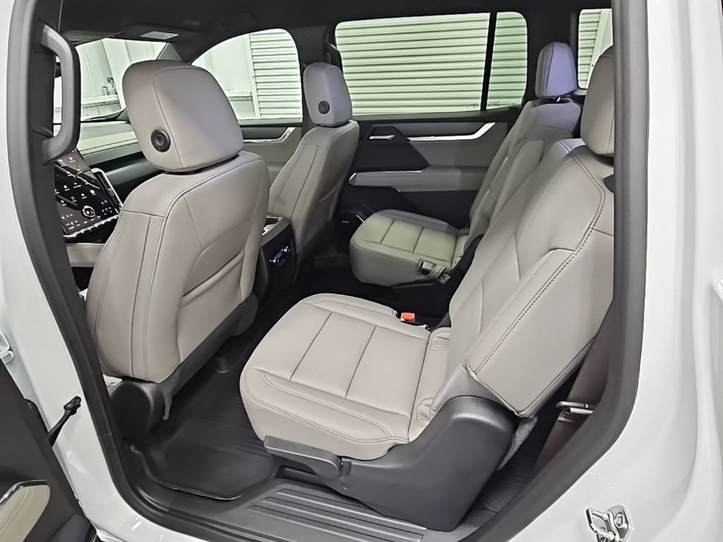 New 2026 GMC Acadia Elevation w/ Black Edition image 30