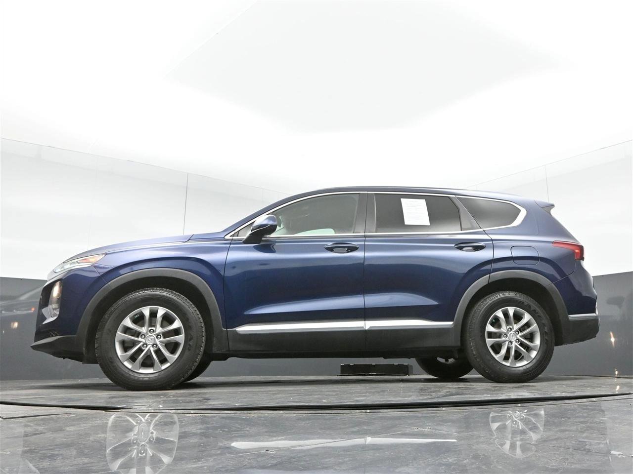 Used 2019 Hyundai Santa Fe SE image 36