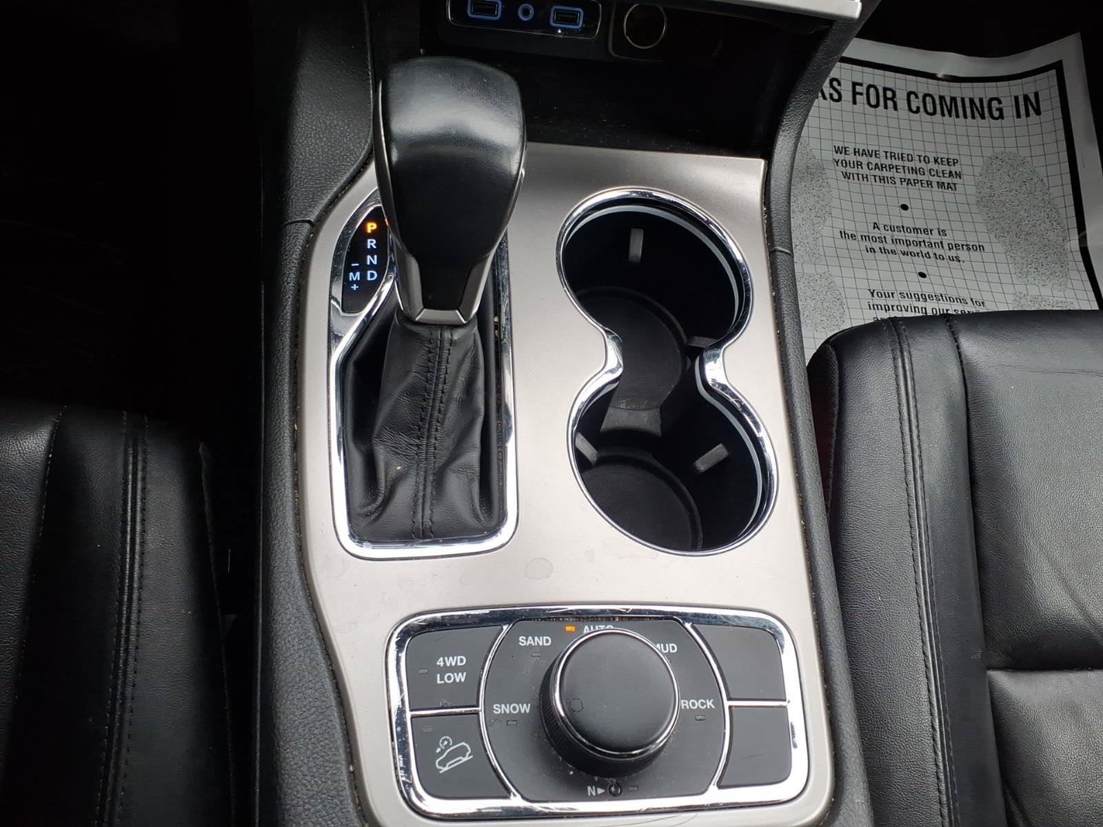 Used 2022 Jeep Grand Cherokee Limited AWD/4WD image 25