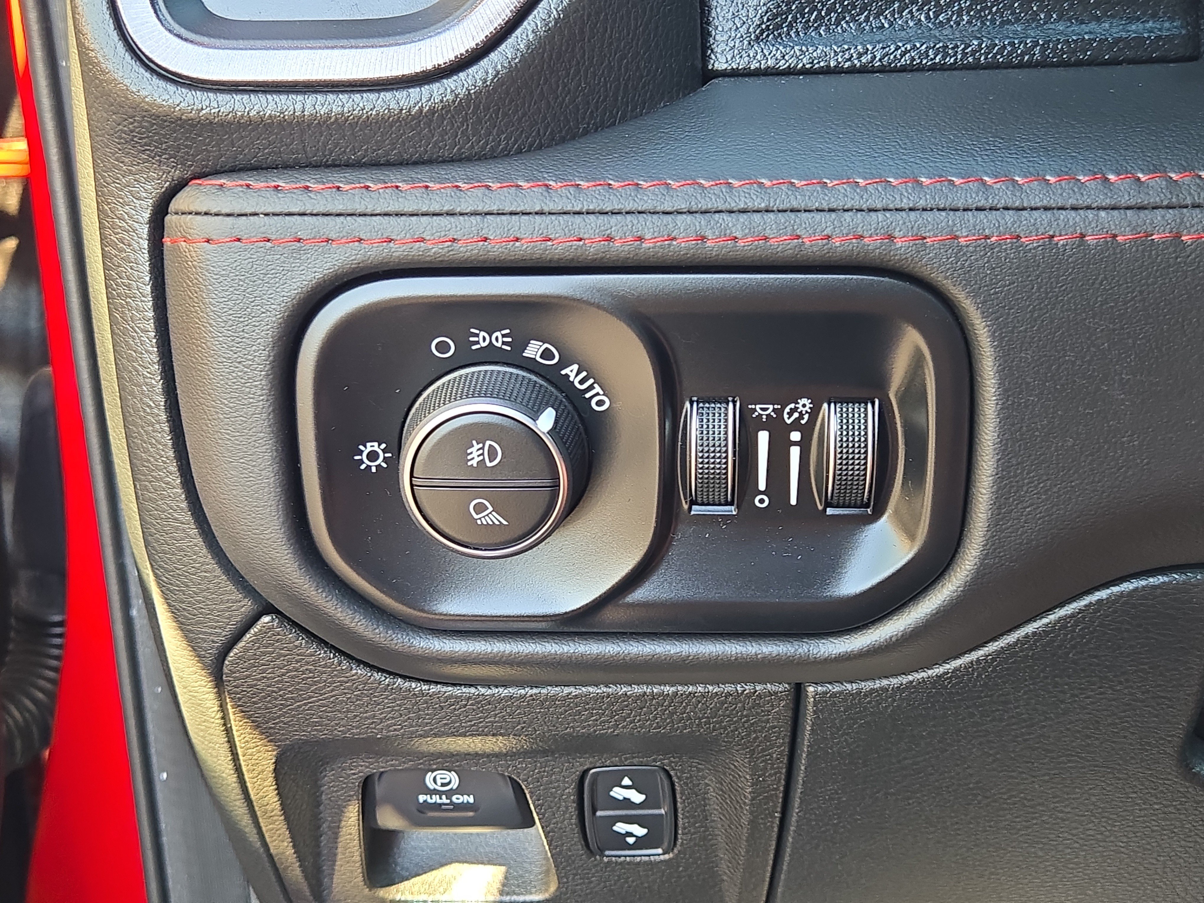 Used 2022 RAM 1500 TRX w/ TRX Level 2 Equipment Group AWD/4WD image 25