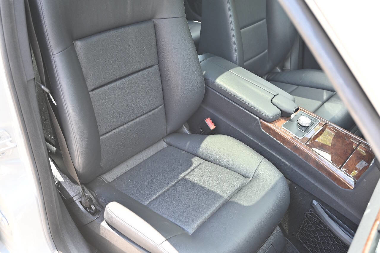 Used 2012 Mercedes-Benz E 350 4MATIC Sedan image 20