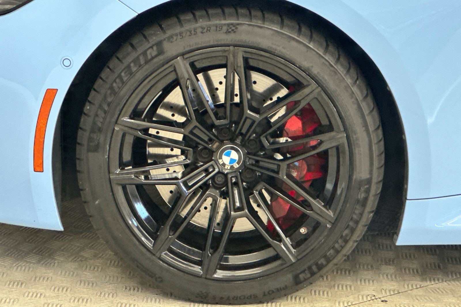 Used 2023 BMW M2 w/ Lighting Package RWD image 13