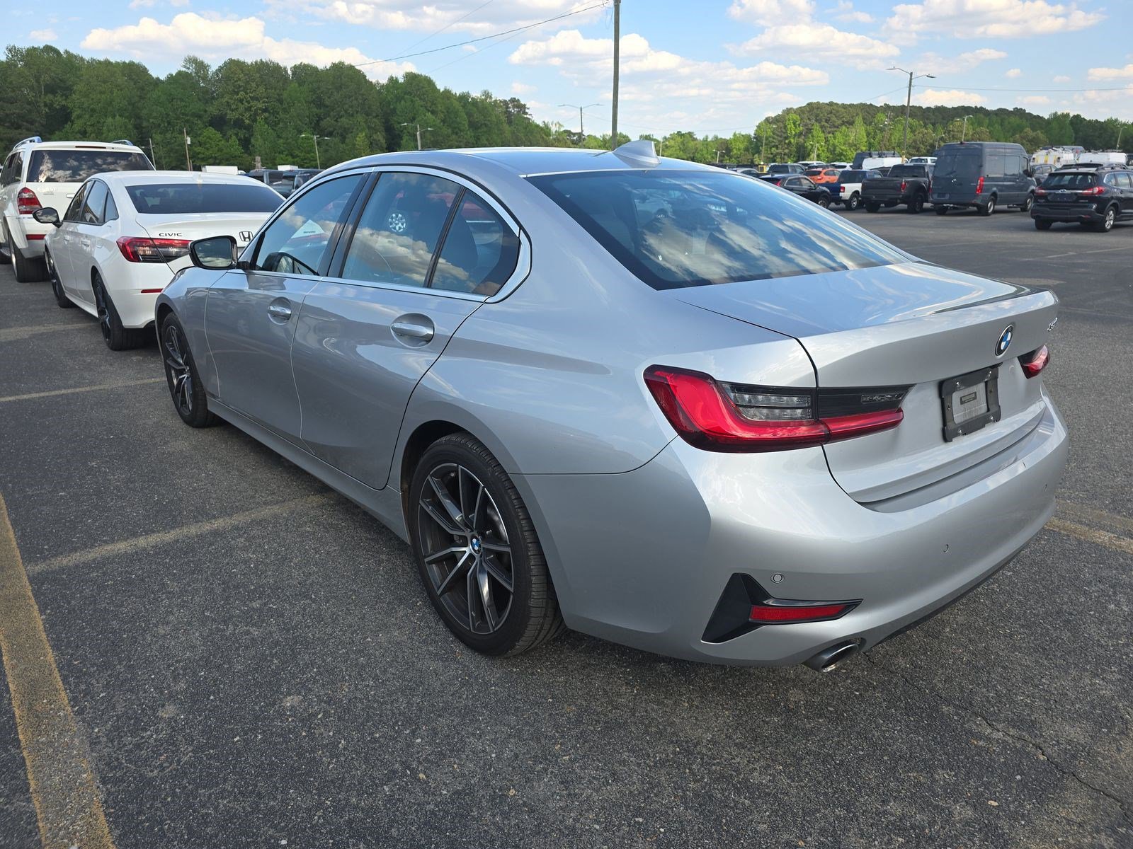 Used 2019 BMW 330i Sedan w/ Convenience Package RWD image 7