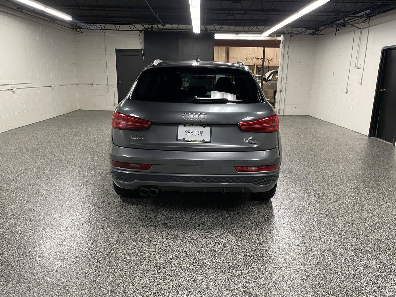 Used 2018 Audi Q3 2.0T Premium Plus w/ Premium Plus Package AWD/4WD image 6