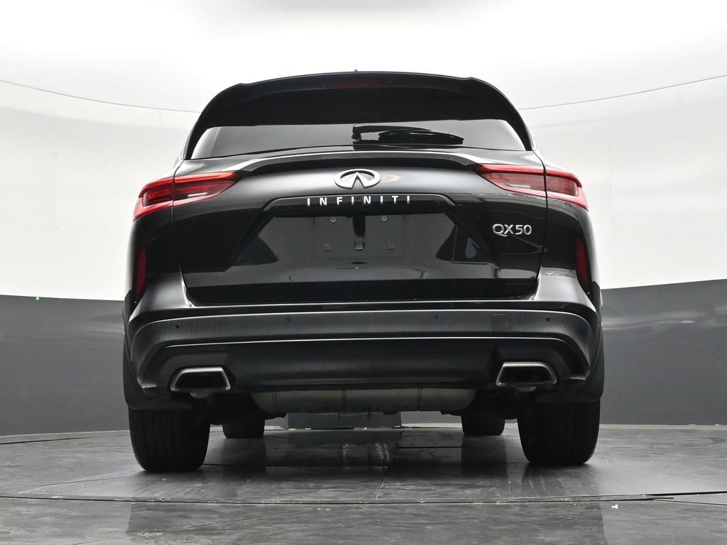 Used 2021 INFINITI QX50 Luxe w/ Appearance Package FWD image 24
