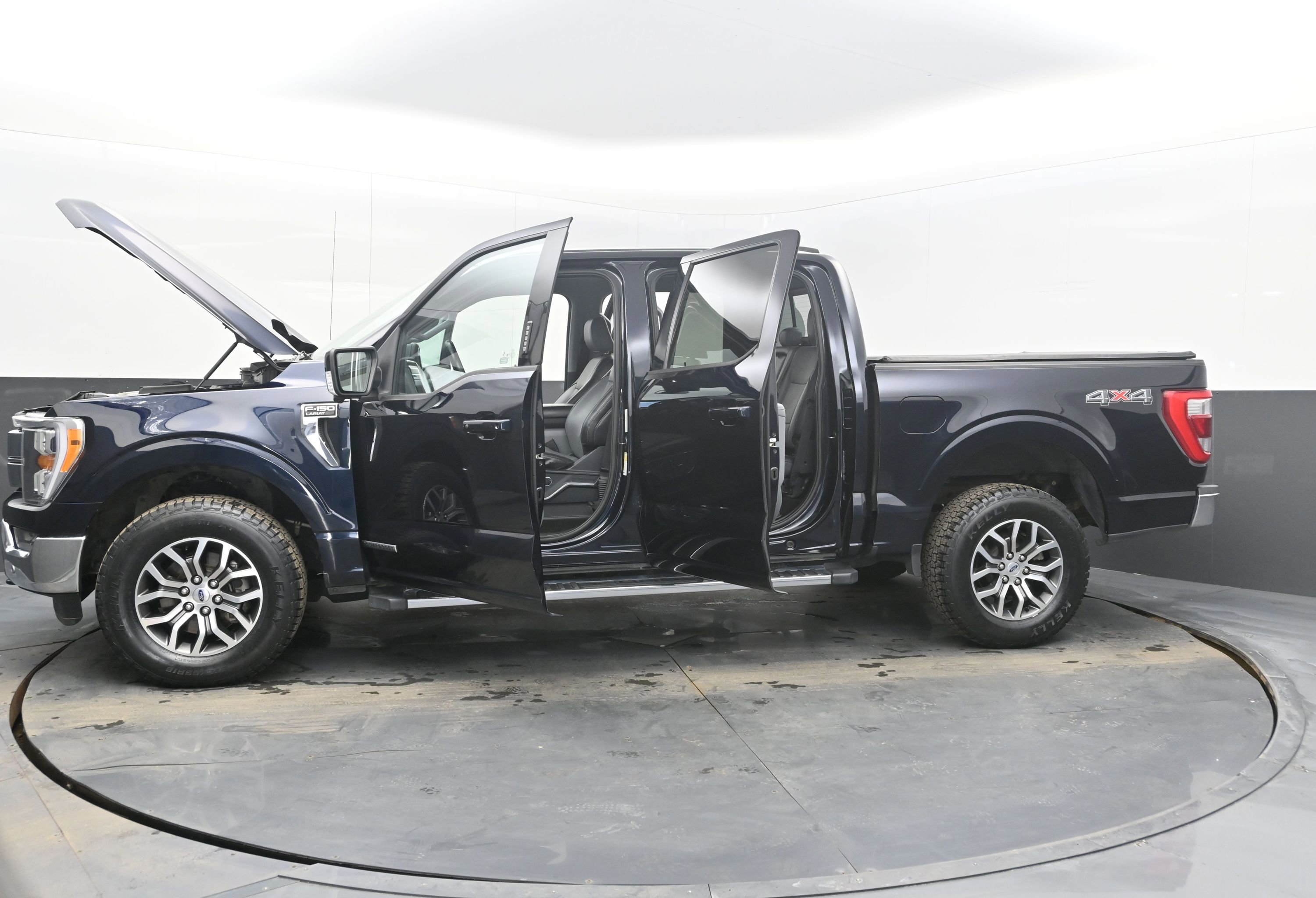 Used 2021 Ford F150 Lariat w/ Tow Technology Package image 44