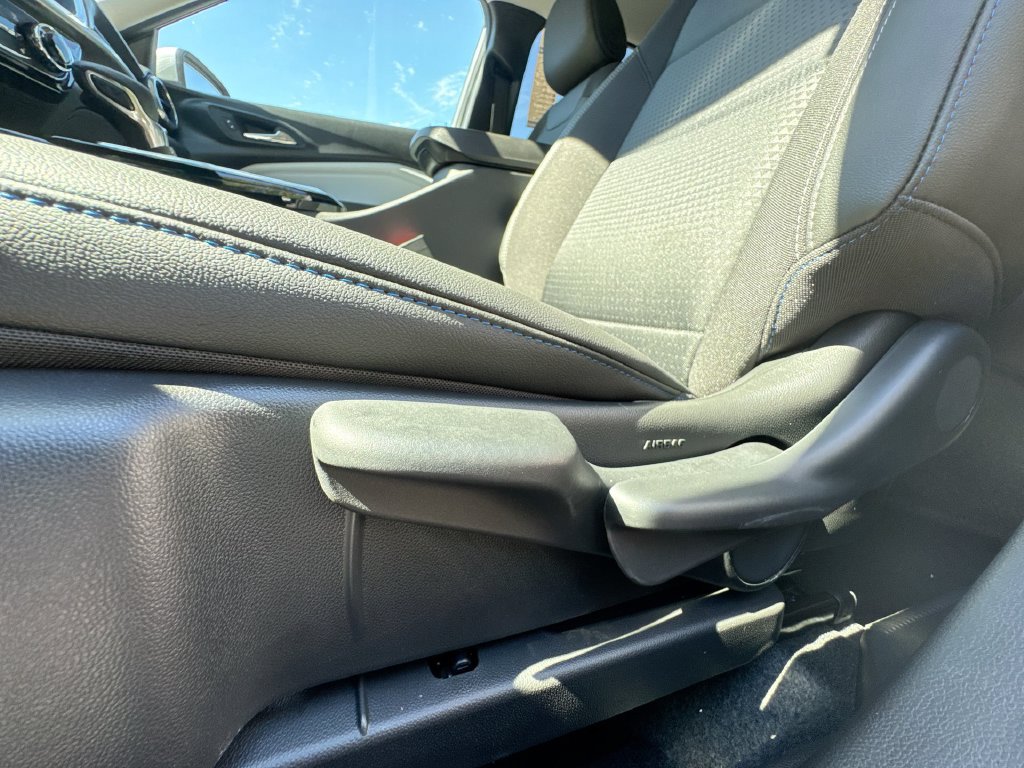 New 2026 Chevrolet Trax LT w/ Sunroof Package FWD image 14