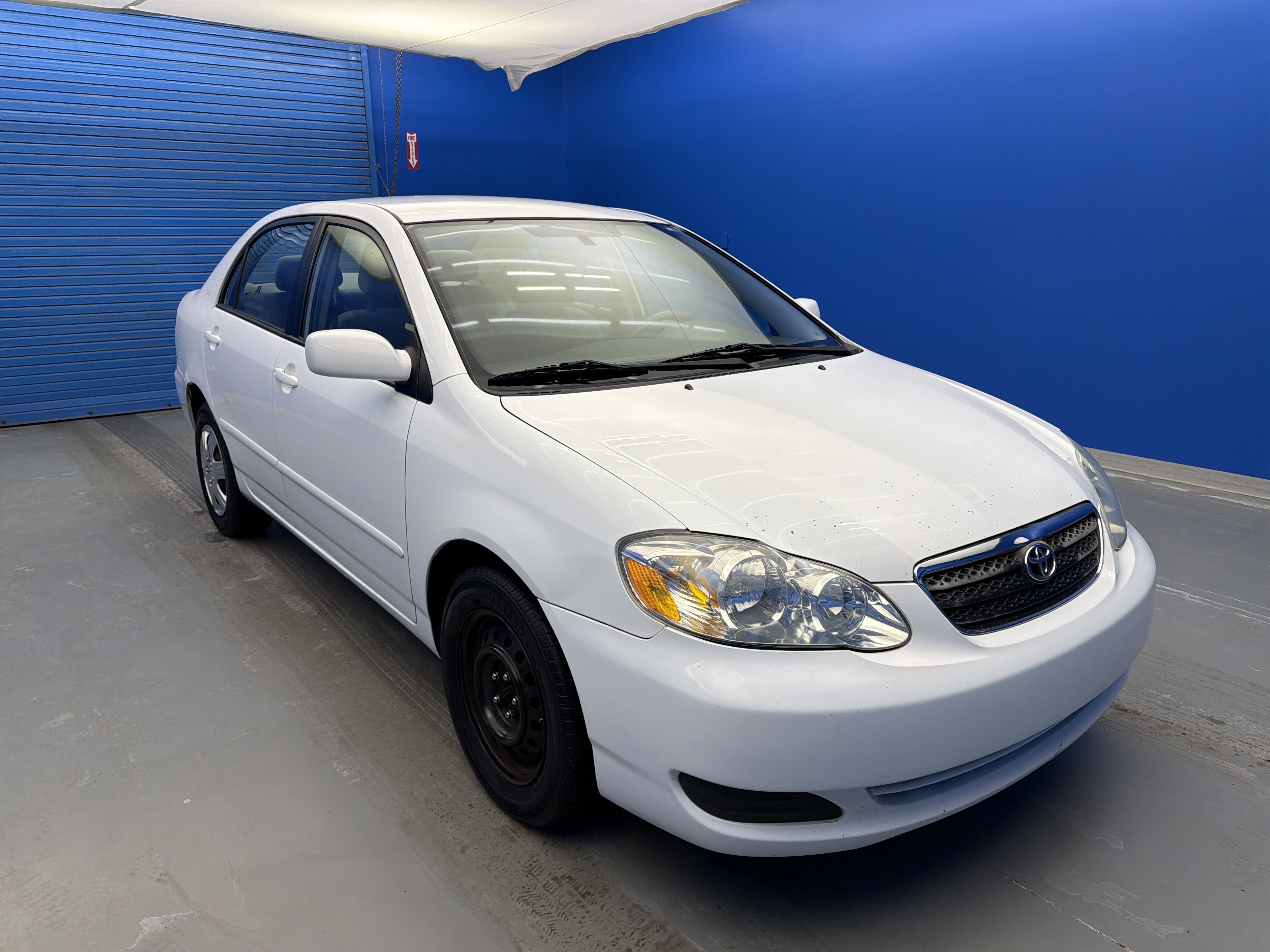 Used 2007 Toyota Corolla LE image 2