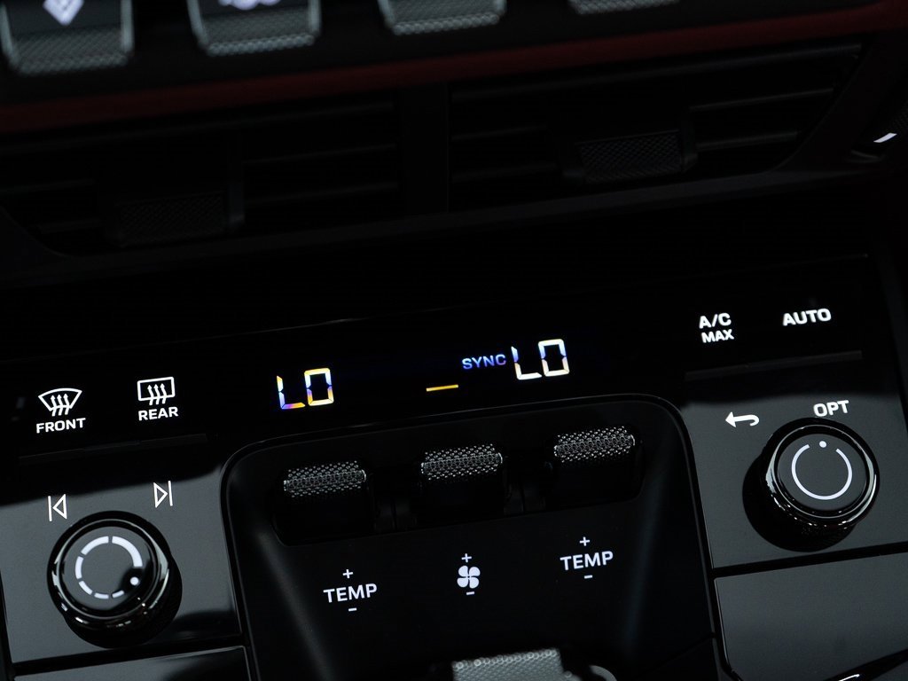 Used 2025 Porsche 911 Carrera 4 GTS image 30