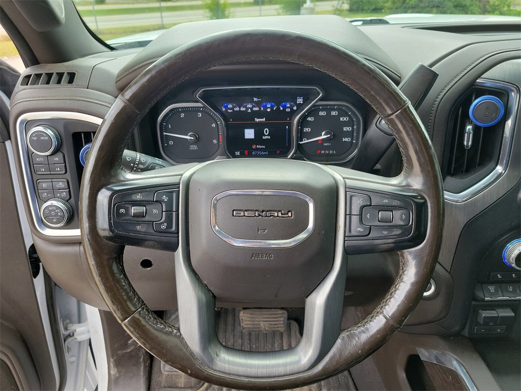 Used 2022 GMC Sierra 3500 Denali w/ Denali Ultimate Package image 25