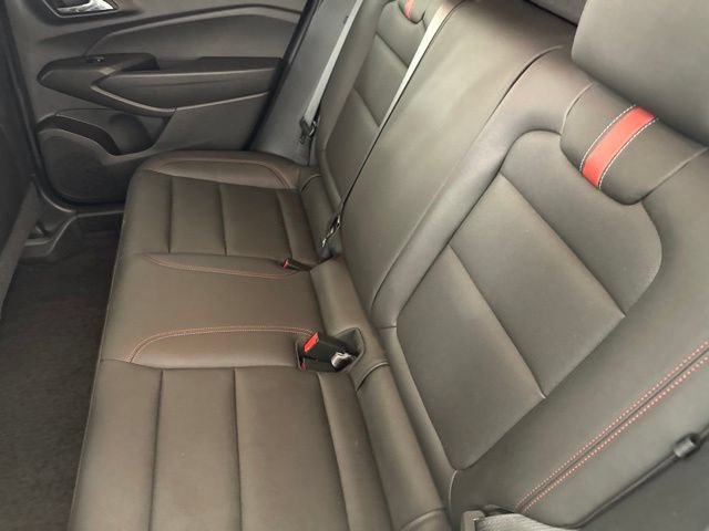 Used 2024 Chevrolet Trax RS w/ Sunroof Package FWD image 24