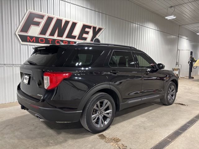 Used 2021 Ford Explorer XLT w/ Equipment Group 202A image 13