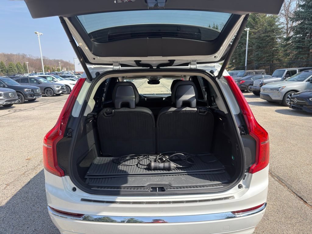 Used 2024 Volvo XC90 T8 Ultimate w/ Lounge Package AWD/4WD image 33