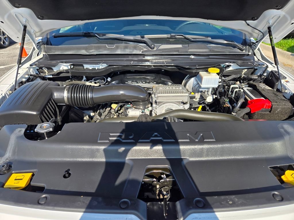 Used 2023 RAM 1500 Laramie AWD/4WD image 33
