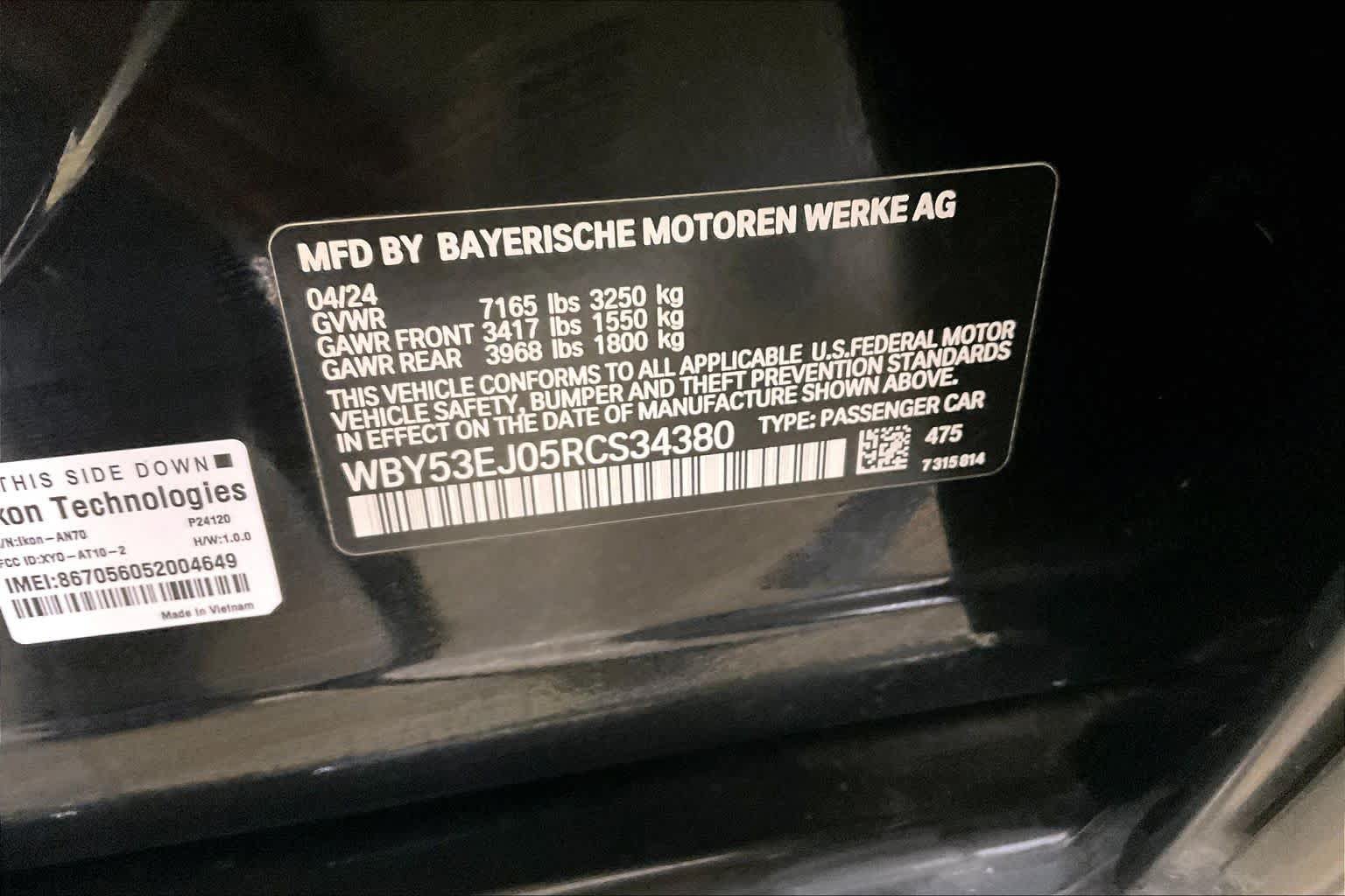 Used 2024 BMW i7 xDrive60 w/ Executive Package AWD/4WD image 31