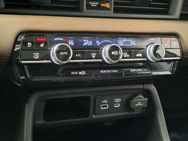 Used 2024 Honda Pilot Elite image 27