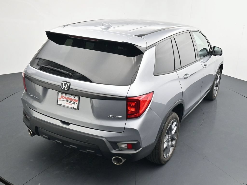 Used 2023 Honda Passport EX-L image 32