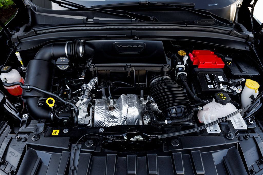 New 2025 Alfa Romeo Tonale AWD/4WD image 42