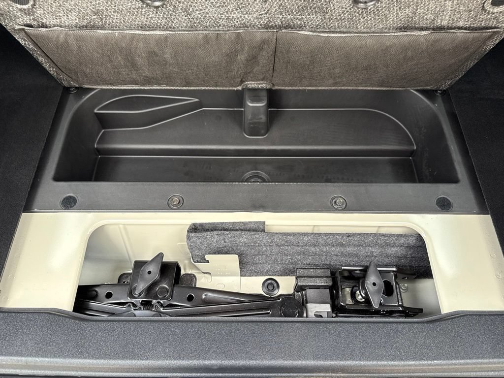 Used 2025 Ford Bronco Badlands AWD/4WD image 55