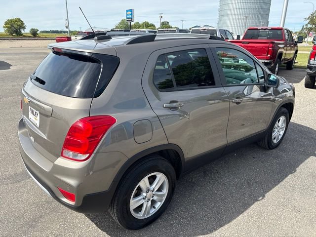 Certified 2021 Chevrolet Trax LT w/ Driver Confidence Package AWD/4WD image 6