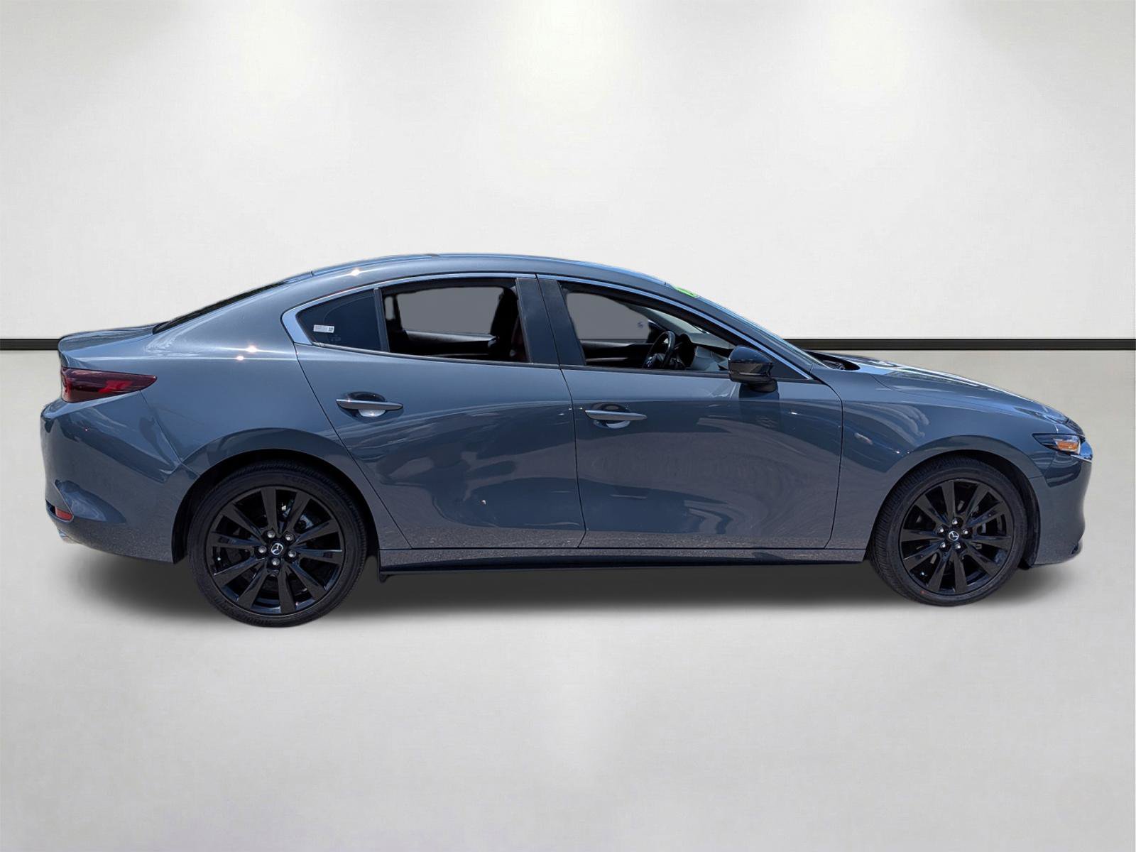 Certified 2024 MAZDA MAZDA3 s AWD/4WD image 3