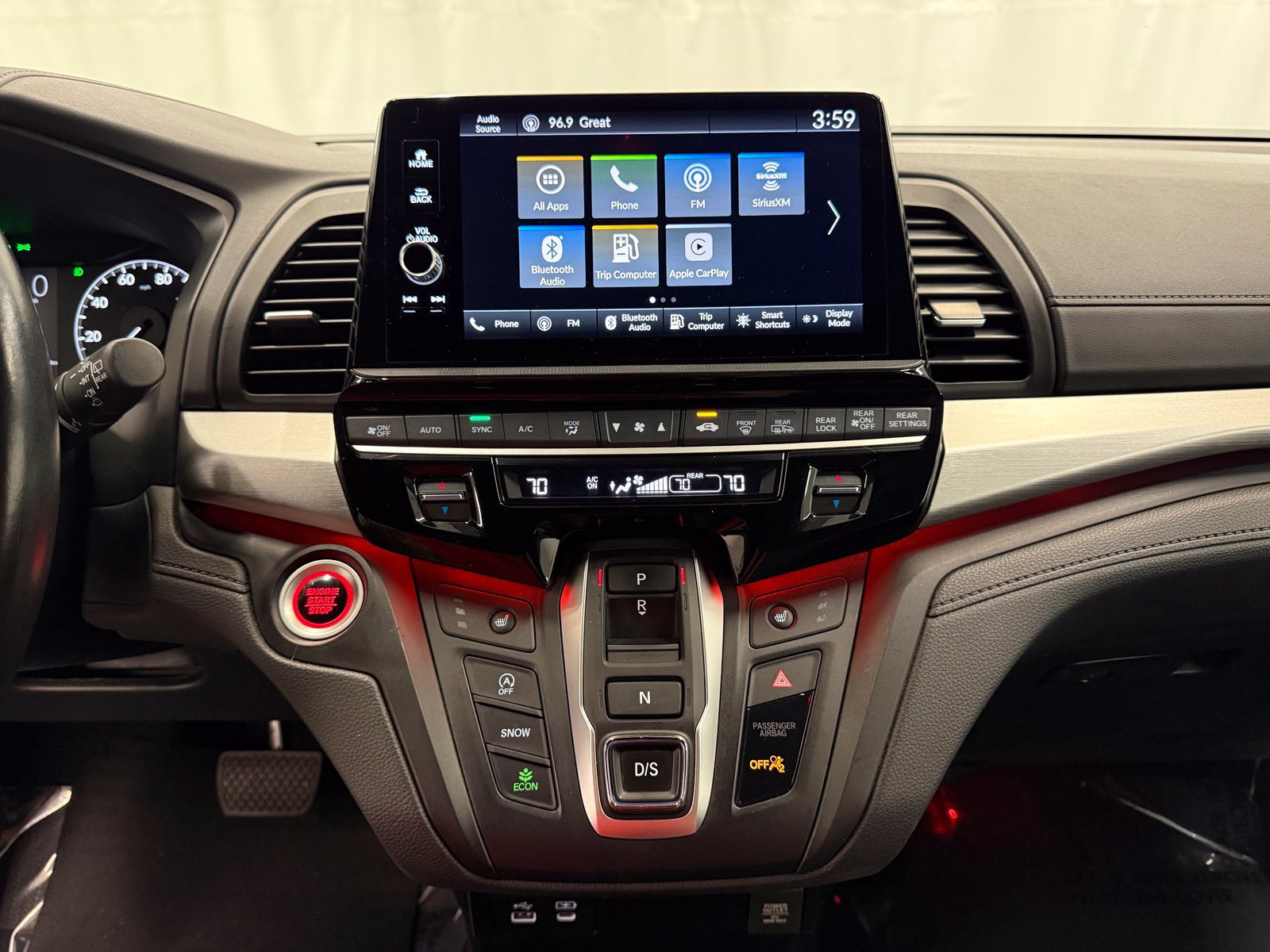 Used 2025 Honda Odyssey Sport-L image 14