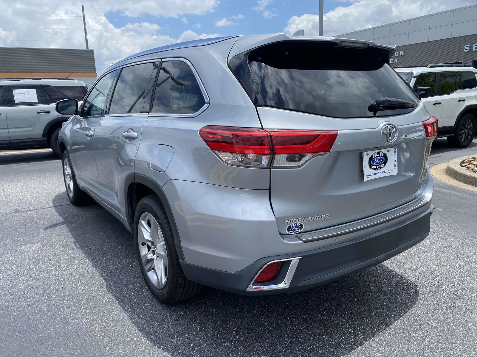 Used 2017 Toyota Highlander Limited FWD image 5