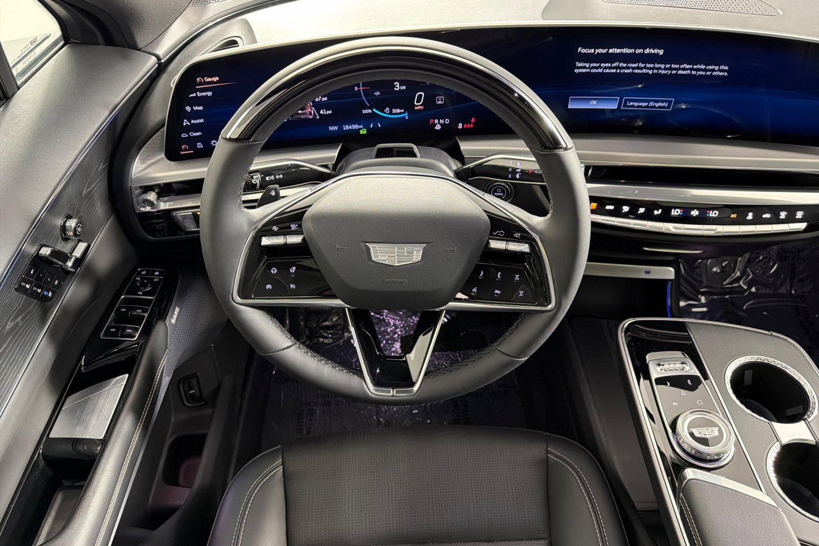 Used 2024 Cadillac Lyriq Luxury image 13