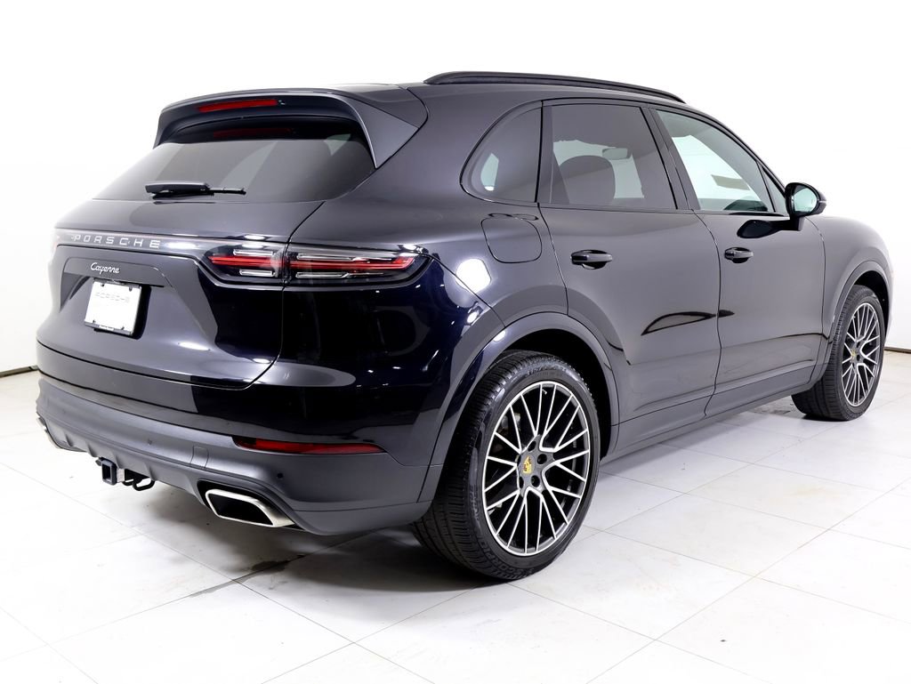 Certified 2022 Porsche Cayenne AWD/4WD image 32