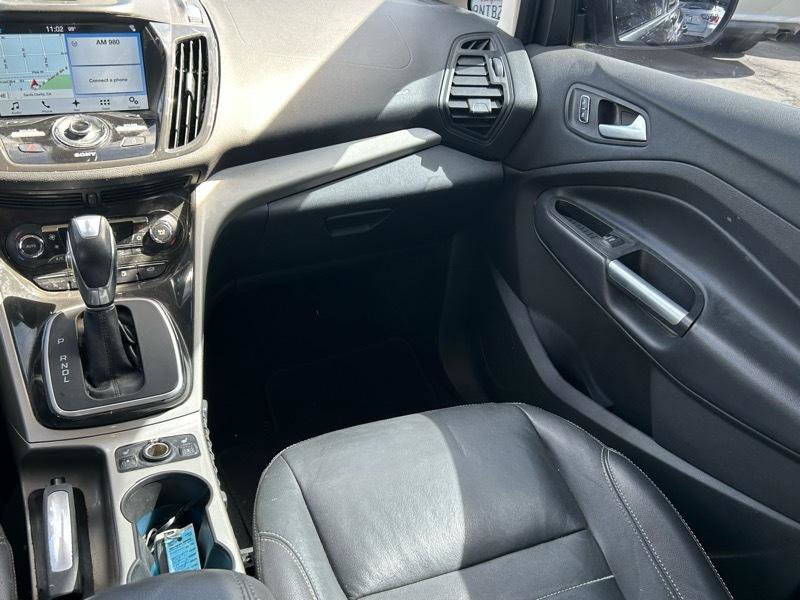 Used 2016 Ford C-MAX Energi SEL w/ Equipment Group 302A image 13