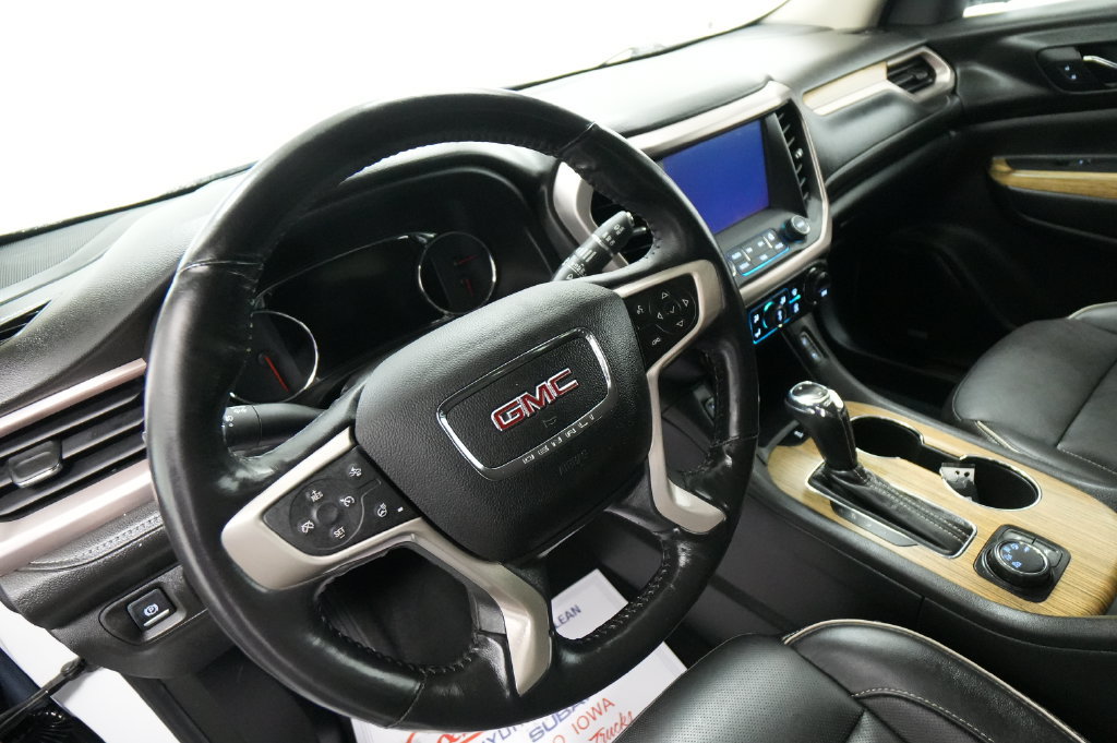 Used 2017 GMC Acadia Denali AWD/4WD image 13