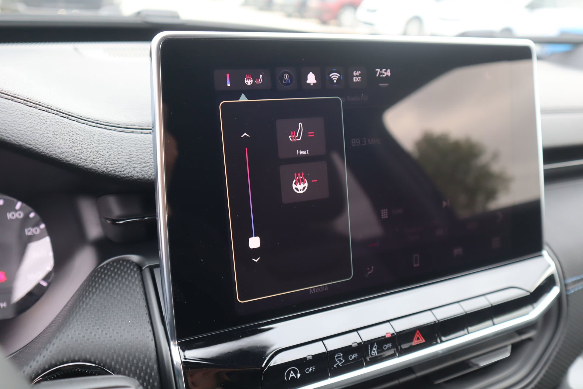 New 2026 Jeep Compass Latitude image 7