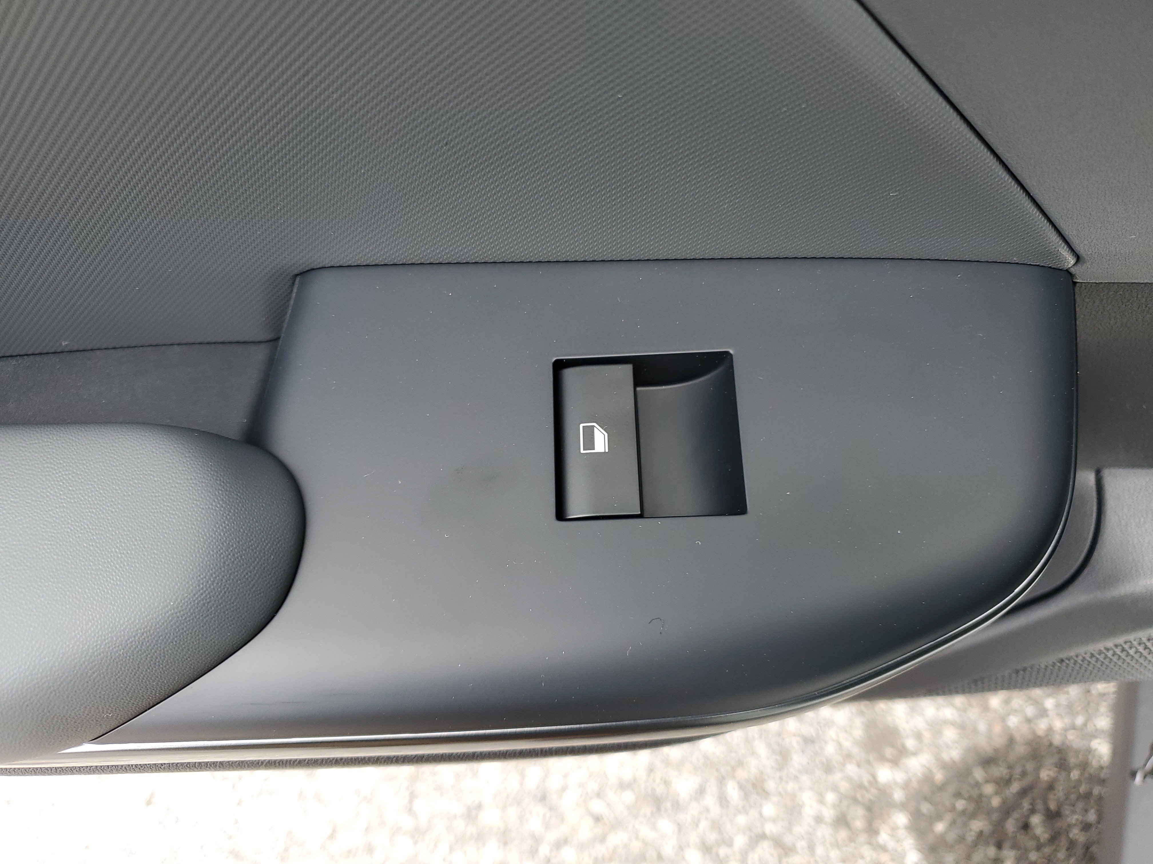 New 2025 Kia K4 LXS image 13