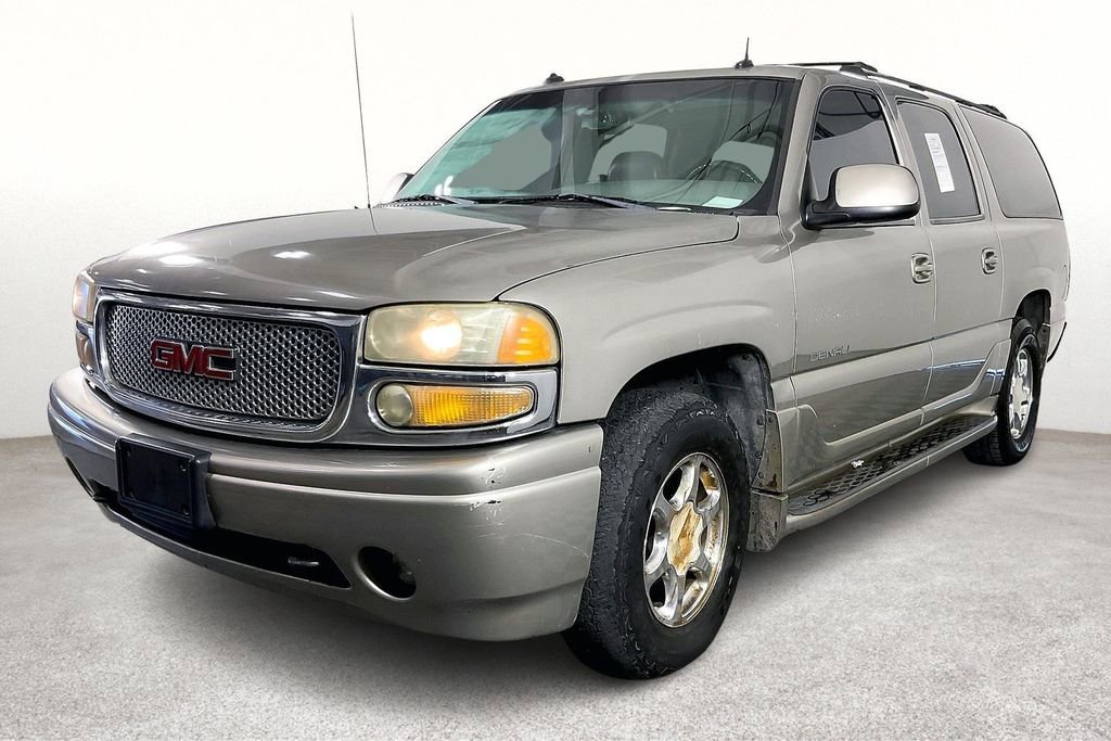 Used 2003 GMC Yukon XL Denali image 12