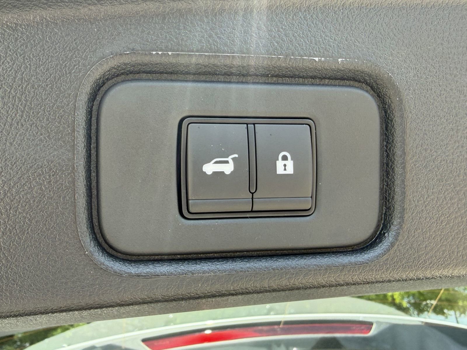 New 2026 Nissan Pathfinder SL FWD image 28