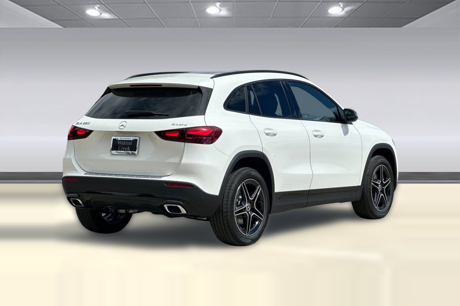 New 2026 Mercedes-Benz GLA 250 4MATIC image 9