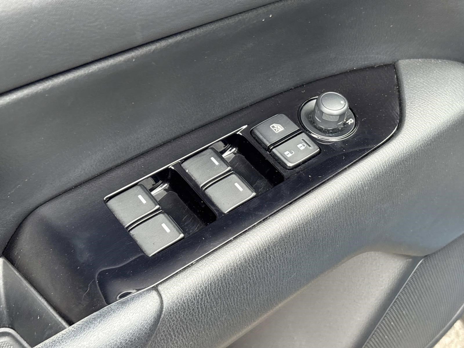 Used 2020 MAZDA CX-5 Touring image 24