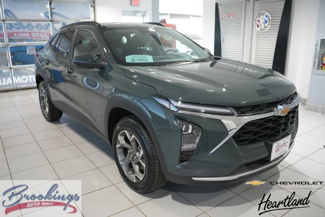 New 2026 Chevrolet Trax LT w/ Driver Confidence Package