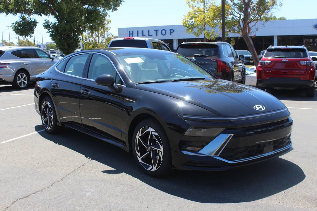 New 2026 Hyundai Sonata SEL FWD image 5
