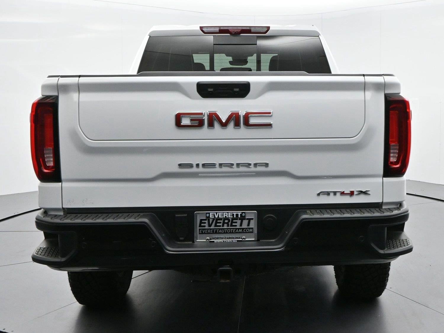 Used 2026 GMC Sierra 1500 AT4X AWD/4WD image 6