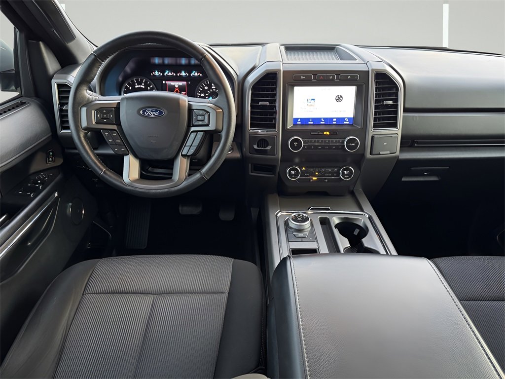 Used 2020 Ford Expedition XLT image 5