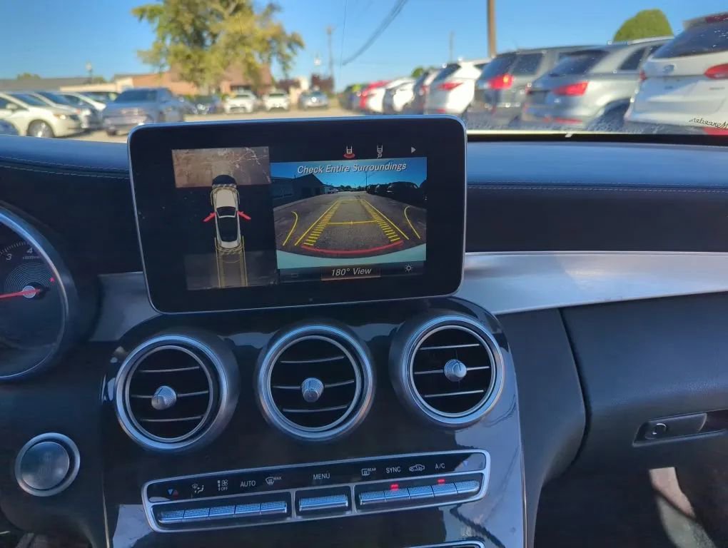 Used 2017 Mercedes-Benz C 300 4MATIC Cabriolet image 7