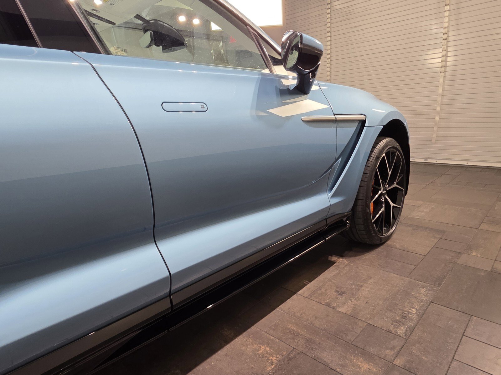 New 2026 Aston Martin DBX 707 image 9