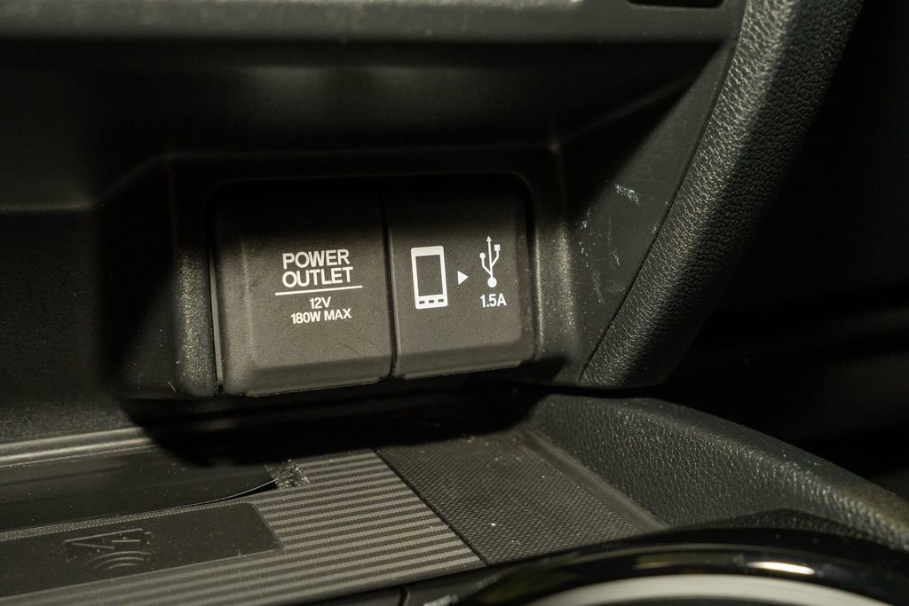 Used 2021 Honda Ridgeline Black Edition image 16