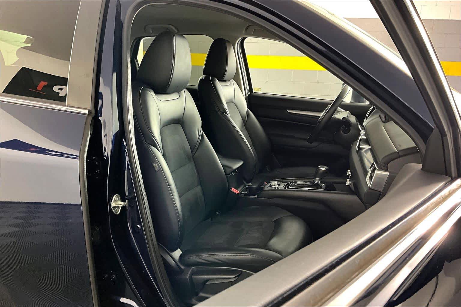 Used 2021 MAZDA CX-5 Touring AWD/4WD image 9