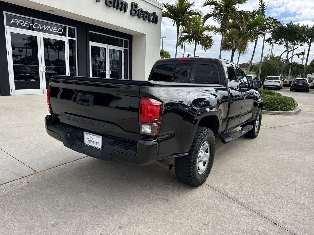 Used 2021 Toyota Tacoma SR w/ SR Convenience Package image 3
