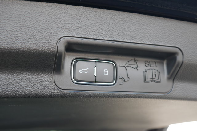 Used 2024 Ford Explorer ST w/ Equipment Group 401A AWD/4WD image 12
